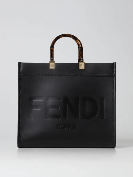 borsa nera di fendi negozi genova vigo|borse femminili.